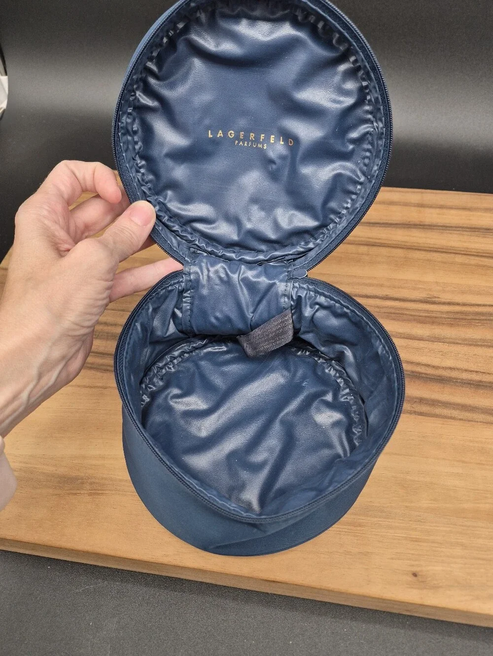 Karl Lagerfeld Navy Blue Travel Cosmetics or Toiletry Case w/Handle, 6x4, NWOT